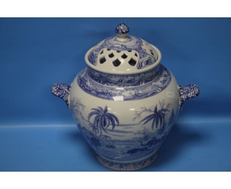 A SPODE BLUE & WHITE TWIN HANDLED 'INDIAN SPORTING' POT POURRI, LIMITED EDITION 250/750In good condition with no chips, crack