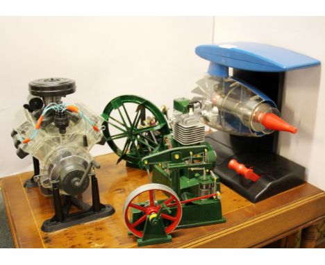 Five plastic (two working) models of variouss types of engines, jet engine H. 28cm. Prov. Bertie Bardell estate.
