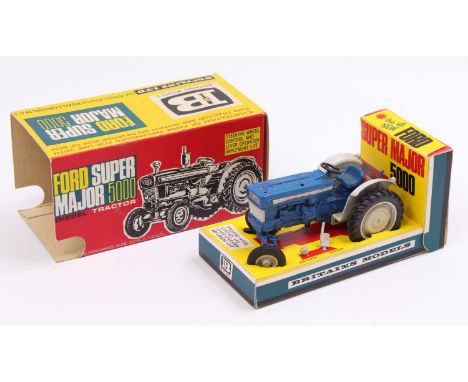 A Britains No. 9527 Ford Super Major 5000 diesel tractor housed in the original sliding tray card box, comprising blue &amp; 