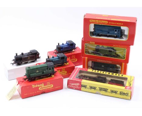 Eight locos: 3 Hornby/Triang class 08 – 2 x R152, R780; R355G 0-4-0 tank; 2 x R355 ‘Nellie’; 0-6-0 Jinty; all (G) (BF-G) with