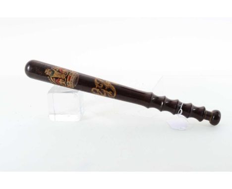 GEORGE V POLICE TRUNCHEON, the shaft painted crowned GR cipher, turned grip38cm long