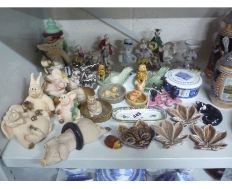 VARIOUS ORNAMENTS, to include 'Piggins', Wade trinkets, pipe stands etc