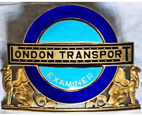 London Transport BUS EXAMINER'S CAP BADGE made of gold-plated, hallmarked sterling silver with enamel inlays and raised turqu