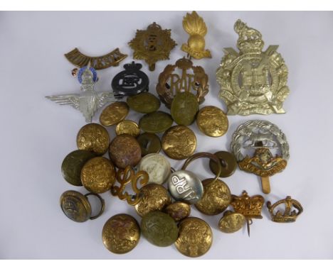 Assorted Army, Navy & ARP Brass Buttons, WWI "Lewis Gunners" Badge, WWII RAF Cap Badge, Officers Crowns, "Blues and Royal's" 