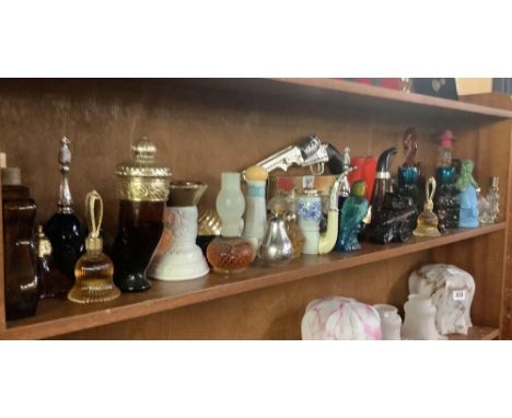 SHELF OF APPROX 35 AVON PERFUME BOTTLES, SOME UNUSED