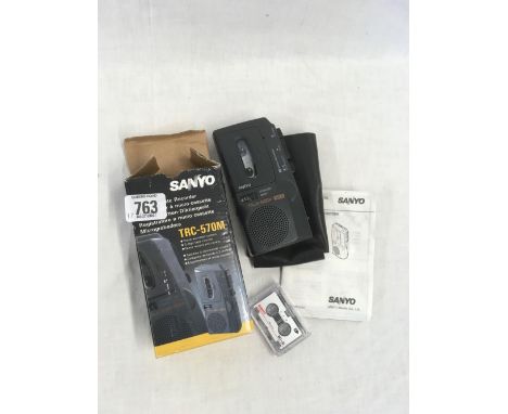 SANYO MICRO CASSETTE RECORDER