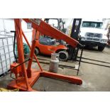 chêvre à moteur STRONGARM