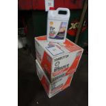 LOT: (2) caisses d'anti-gel SHELL