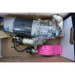LOT: (2) démarreurs pour camion