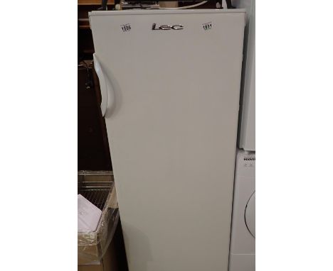 LEC upright tall fridge, H: 120 cm. All electrical items in this lot have been PAT tested for safety and have passed. This do