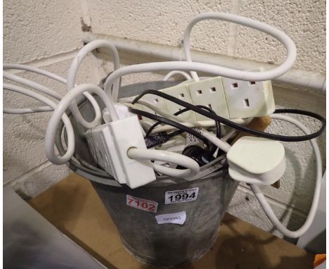 Galvanised bucket tools and electric extension cables. P&amp;P Group 2 (£18+VAT for the first lot and £3+VAT for subsequent l
