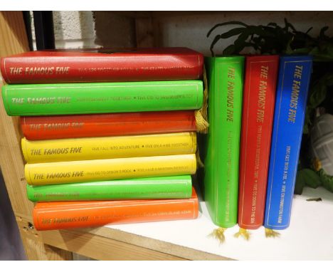 Famous Five set of books (10). P&amp;P Group 2 (£18+VAT for the first lot and £3+VAT for subsequent lots) 