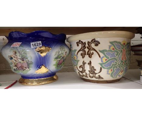 Two large ceramic planters, largest D: 32 cm. P&amp;P Group 2 (£18+VAT for the first lot and £3+VAT for subsequent lots) 