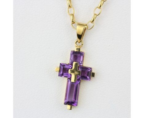 A 9ct yellow gold amethyst set cross pendant and chain, L. 2.5cm.