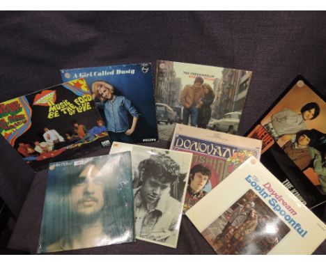 30 albums including rare German Kinks album , some early Bob Dylan , Donovan , Soul - Temptations and Supremes etc / Lovin' S