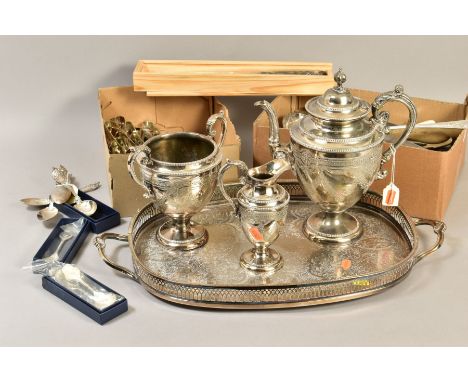 A SET OF SIX FIVE AMERICAN STERLING SILVER TEASPOONS, approximate gross weight 151 grams, together with two boxes of loose cu