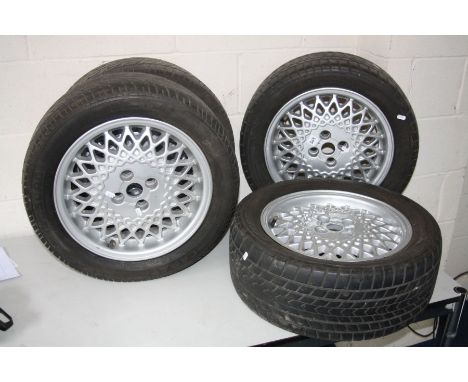 A SET OF 6'' X 15'' ROVER 827/VITESSE ALLOY WHEELS with 205/50R15 tyres (to fit Leyland/Triumph/Rover)