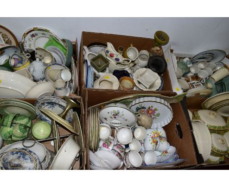 SIX BOXES OF CERAMICS to include Royal Albert pattern 8022 tea wares, Aldwych Corner Restaurant tea wares, K &amp; Co 'Flora'