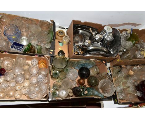 SIX BOXES AND LOOSE GLASS WARE AND STAINLESS STEEL TABLE WARE ETC, to include two soda syphons, Whitefriars Gold Amber contro