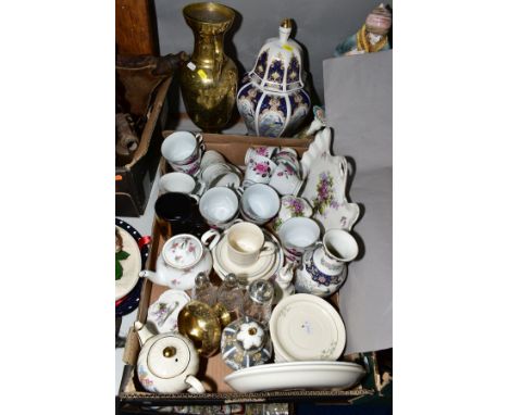 A BOX AND LOOSE CERAMICS, GLASS AND METALWARE, to include a brass twin handled vase, approximate height 38cm, Chinese tea war