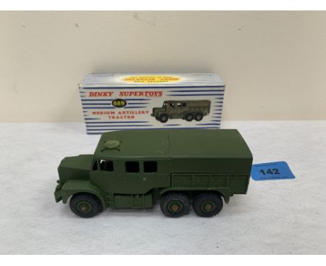 Dinky Toys. A medium artillery tractor. No. 689