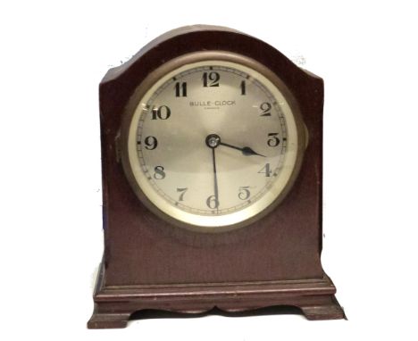 Boulle battery clock in wooden frame, 20cm high