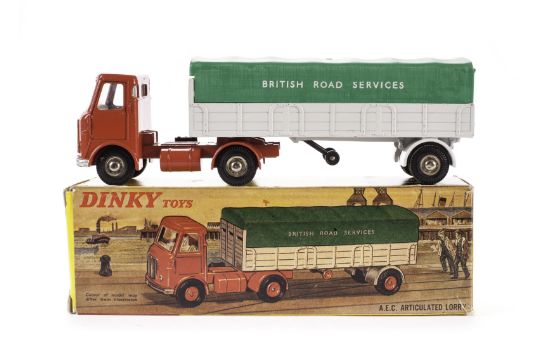 dinky toys aec articulated lorry