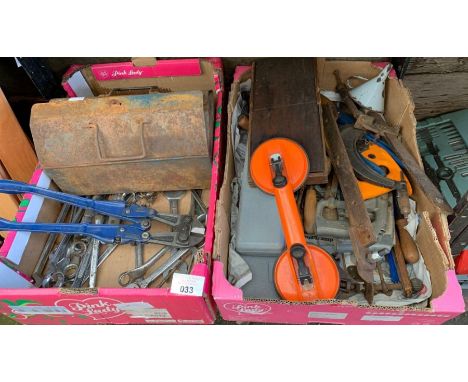 2 crates of hand tools