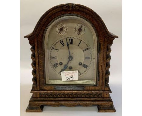 Oak cased mantle clock