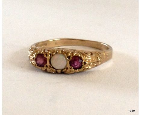 9ct Opal Ruby Ring Size O