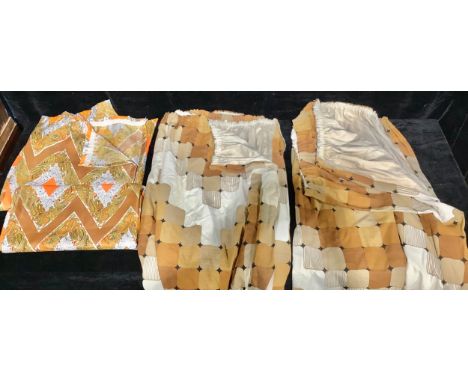 Textiles - a large pair of mid 20th century abstract pattern curtains, 180cm drop x 340cm width; a pair of 1960's curtains, 1