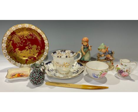 A mid-19th century Rockingham teacup and saucer, pattern number 1418; a Derby King Street miniature milk jug and sugar bowl, 