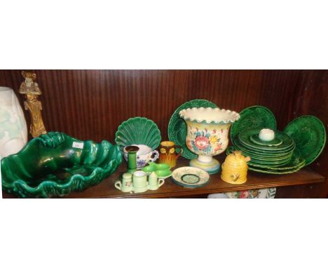 Large quantity of Wedgwood green leaf plates, a large green clam shaped bowl, a Carltonware salt and other items