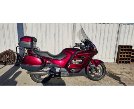 1998 Honda ST1100A Pan European, 1084cc. Registration number R310 YHL. Frame number JH2SC26B8WM200167. Engine number SC26E 28