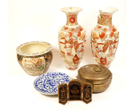 A Japanese ceramic jardiniere, having decorated panels of exotic birds amongst foliage, 19cm tall, together with a blue and w
