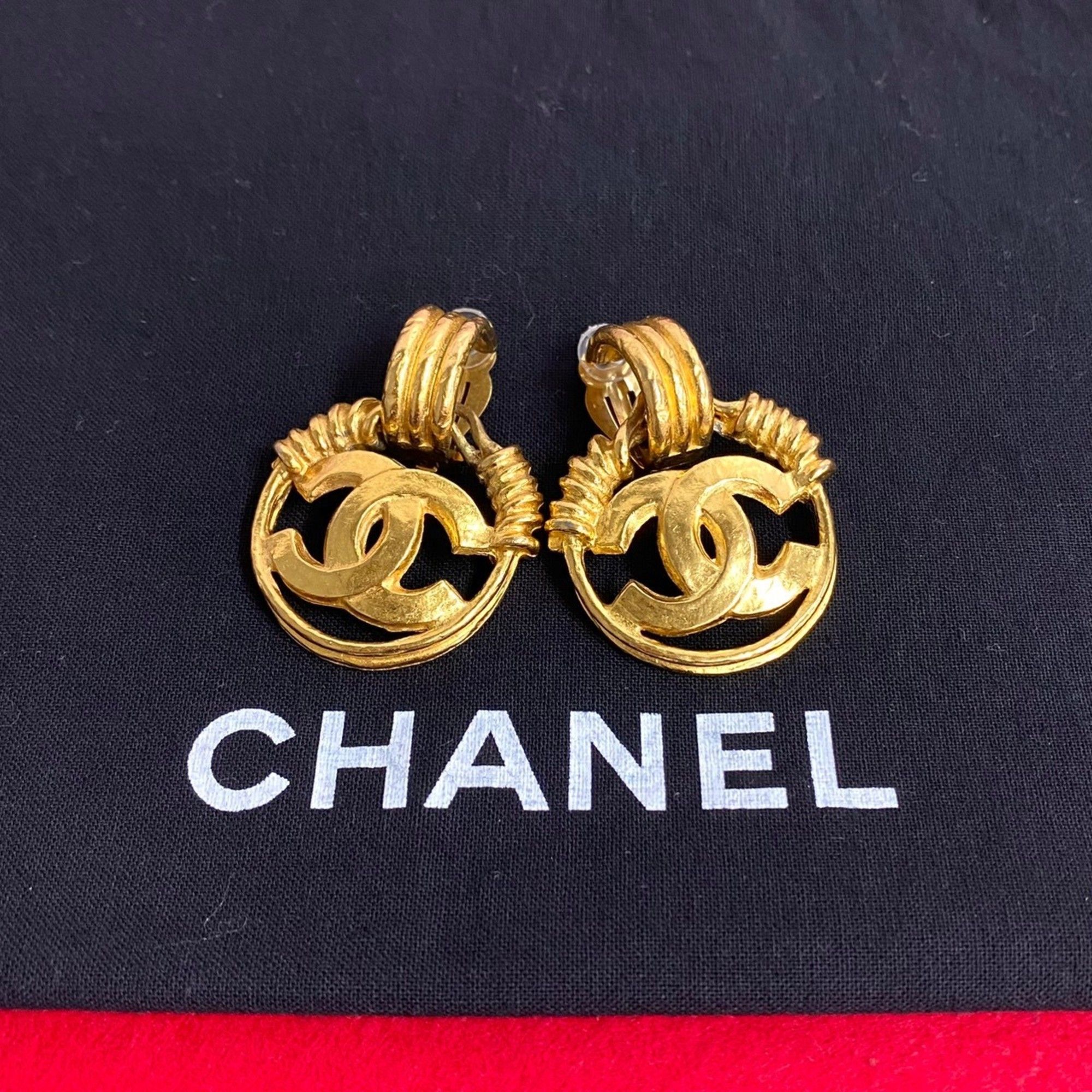CHANEL 94P engraved Coco mark metal fittings GP earrings for women 34280