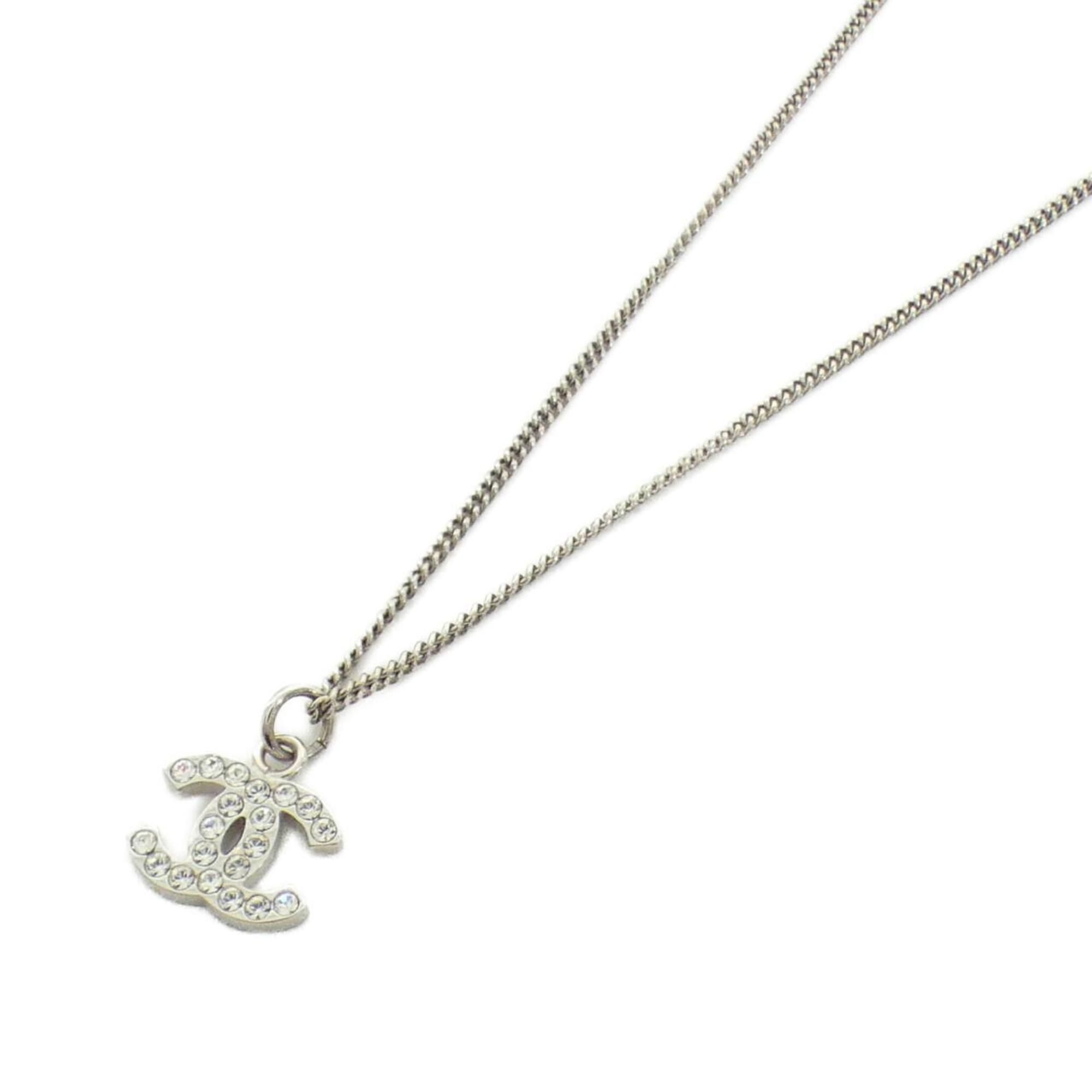 Chanel 28942 necklace