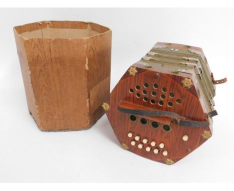 A boxed accordion