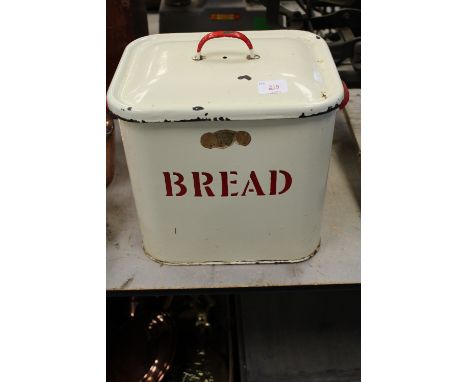 Enamel bread bin and chamber pot