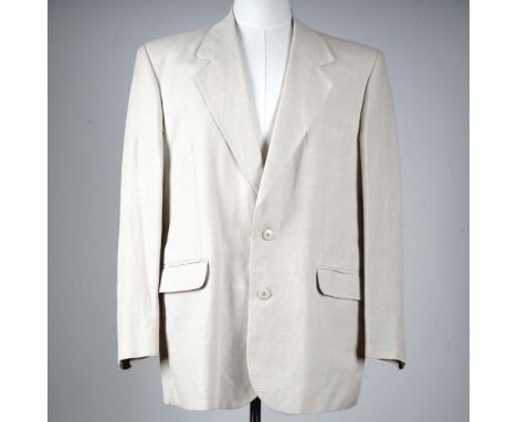 Refined yet relaxed, this Polo by Ralph Lauren men's blazer is tailored in a soft natural oatmeal tone, crafted from a breath