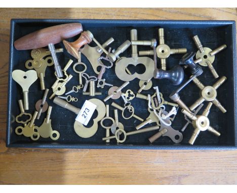 A good selection of clock and watch keys - approx 40 in total