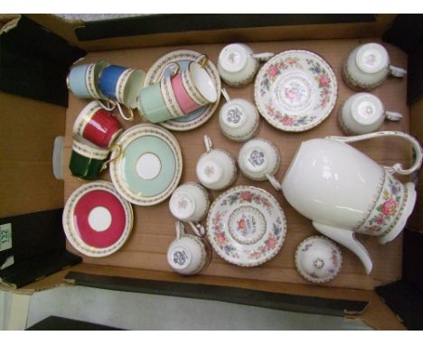 Grafton Malvern patterned Coffee Ware; including Coffee Pot, 6 saucers &amp; 8 cups together with a Spode Harlequin set of 6 