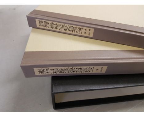 Piccolpasso, C: I Tre Libri Dell'Arte Del Vasaio (The Three Books of the Potter's Art): Vols I &amp; II, facsimilie of the ma