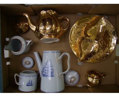 Spode Thomas Coutts 3 piece coffee service: together with Royal Winton tea service items (1 tray). 