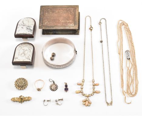 A collection of vintage jewellery to include a silver hallmarked bangle, a Victorian gold mourning brooch (AF, unmarked tests