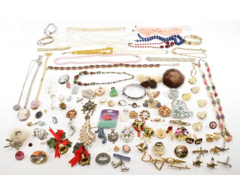 A collection of costume jewellery to include a silver hallmarked bamboo bangle (hallmarked Birmingham 1961), a silver and hem