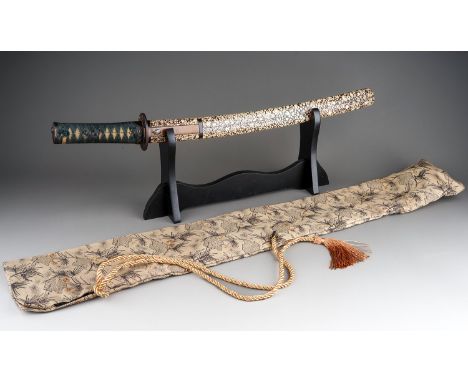 Japanese Wakizashi Sword with single edged blade 370mm in length. Copper Habaki collar to blade. Bronze Tsuba guard with gilt