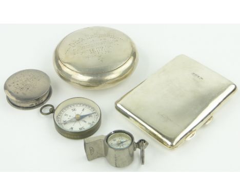 A group of silver and plate items,
comprising tobacco box, Chester 1907, cigarette case, Sheffield 1914, pillbox, Birmingham 