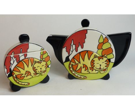 Lorna Bailey Old Ellgreave Pottery Artware Teapot and covered sugar bowl, both decorated with cats to both sides, limited edi