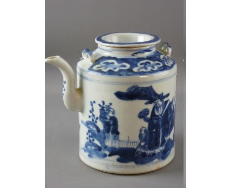 A CHINESE PORCELAIN TEAPOT & COVER, blue and white decorated with conversing figures in traditional dress, 16.5 cms high over